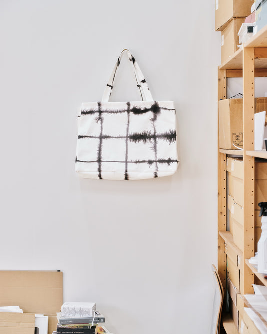 Windowpane Black